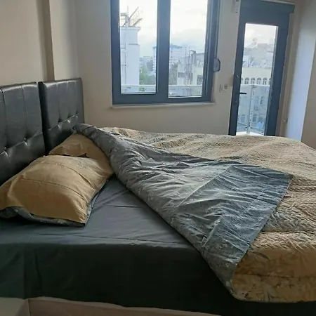 Old Town Grand Aparthotel