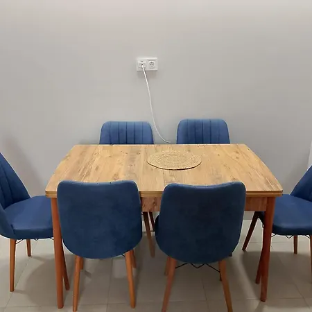 Old Town Grand Aparthotel